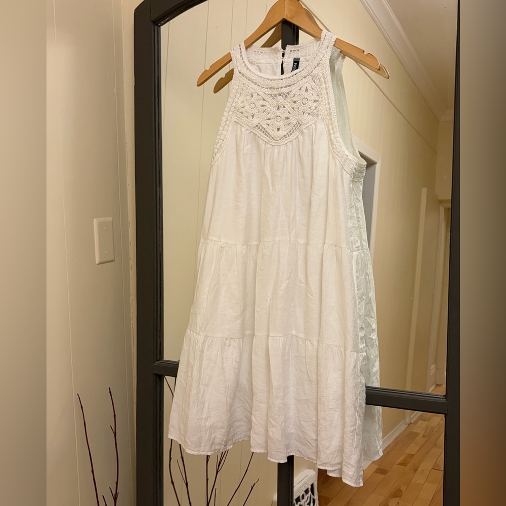 White Crochet Yoke Sleeveless Sundress